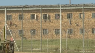 Imagen ilustrativa de una prisión en África. (Captura de pantalla © Newzroom Afrika-YouTube)