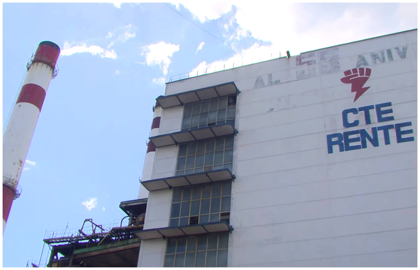 Central Termoeléctrica Renté, una de las principales de Cuba. (Captura de pantalla © TurquinoTeVe- YouTube)