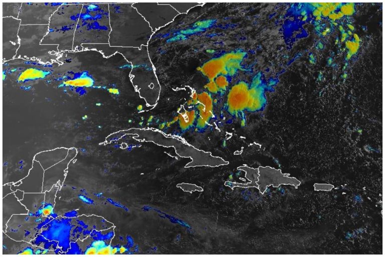 Aumenta a 70% la probabilidad de otro huracán en el Caribe