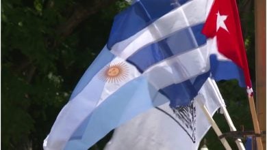 Cuba y Argentina tienen una histórica relación amistosa por intereses políticos. (Captura de pantalla © AFP- YouTube)