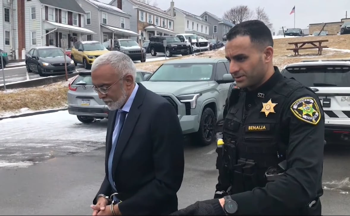 El hombre pasó más de 40 años en prisión por un asesinato que no cometió. (Captura de pantalla © WJACTV-YouTube)