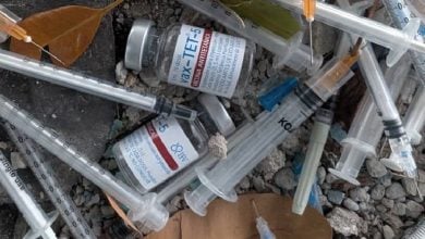 Las jeringuillas, irónicamente, fueron utilizadas en una reciente campaña contra el tétanos (Foto © Laritza Camacho-Facebook)