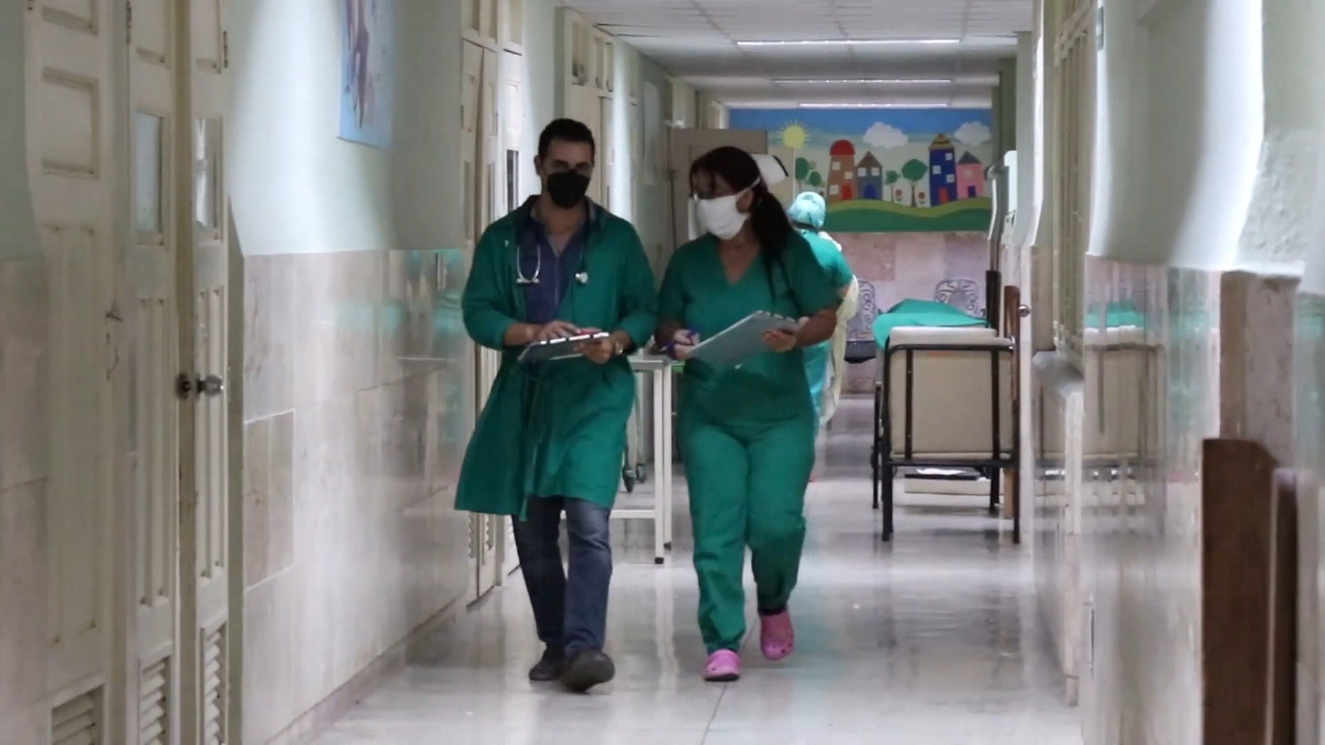 Imagen ilustrativa del Hospital Pediátrico de Holguín. (Captura de pantalla © Telecristal-YouTube)