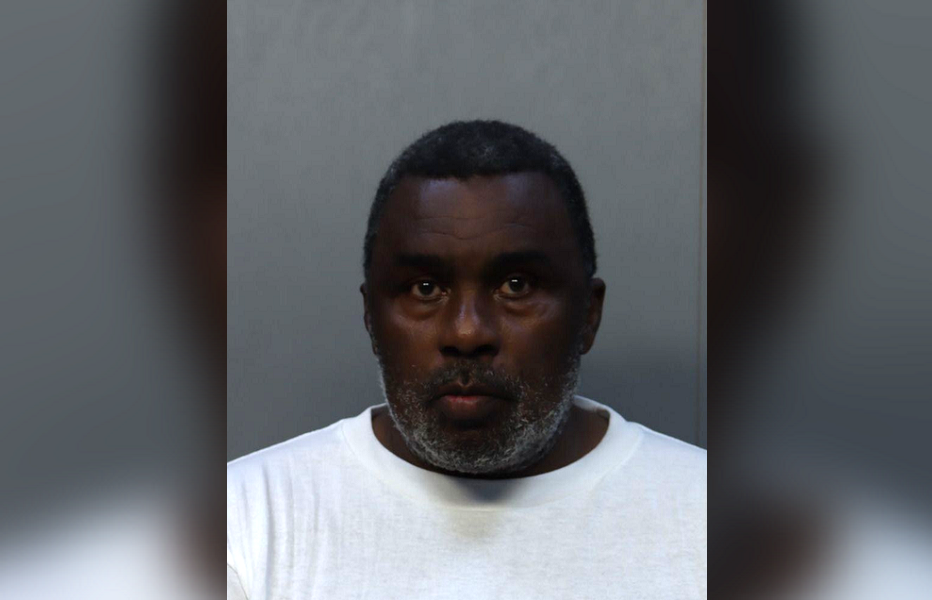El hombre, condenado por un doble asesinato cometido en 2020, fue liberado por un error administrativo. (Foto © Miami-Dade County Corrections and Rehabilitation)