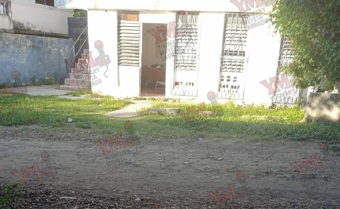 La denuncia señala que el lugar fue víctima de un robo similar hace semanas, cuando se llevaron 3 puertas. (Foto © Yosmany Mayeta Labrada-Facebook)