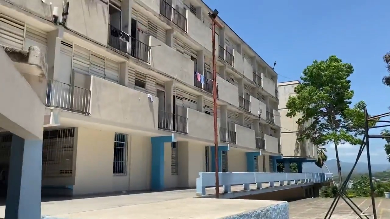 Imagen ilustrativa de la Universidad de Oriente en Santiago de Cuba. (Captura de pantalla © Rosy TV-YouTube)