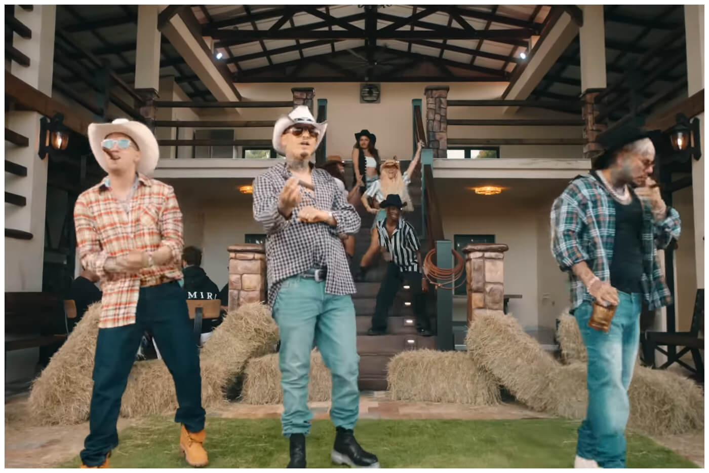 La canción parece ser un homenaje a El Taiger. (Captura de pantalla © Planet Records Cuba Miami- YouTube)