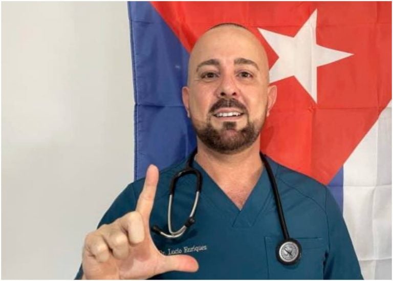 Médico cubano desertor responde al régimen: “Traición es callar la miseria”