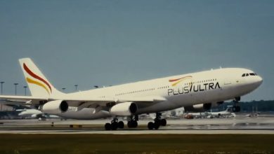 Avión de la aerolínea Plus Ultra. (Captura de pantalla © Luis Garicano-YouTube)