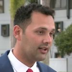 El cubanoamericano se convirtió en el alcalde más joven que ha tenido la ciudad. (Captura de pantalla © CBS Miami-YouTube)