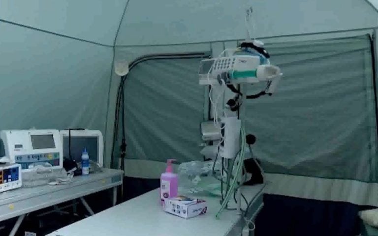 Granma: instalan hospital de campaña donado por India