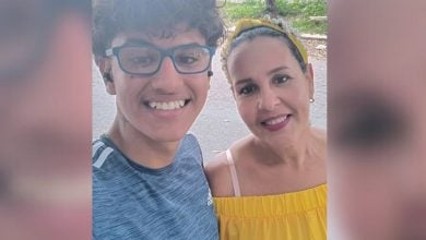 La madre exigió justicia tras la muerte de su hijo. (Foto © Mercedes Roque-Facebook)