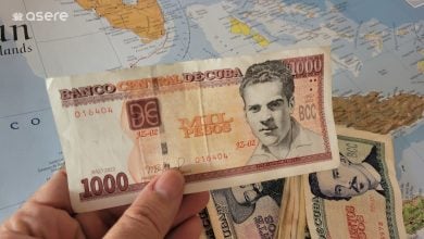 Imagen ilustrativa de un billete de mil pesos cubanos. (Foto © Asere Noticias)
