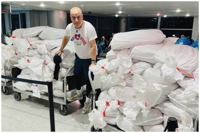 Cubanos en el exilio donan 5.000 libras de leche en polvo al oriente cubano