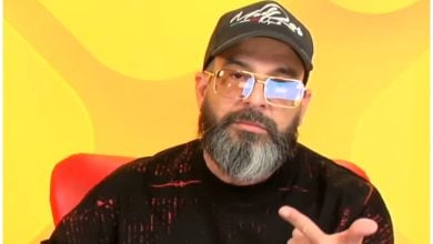 Alexander Otaola, conocido por su postura de denuncia contra el régimen. (Captura de pantalla © Cubanos por el mundo- YouTube)