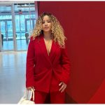 Flor de Cuba llegó a las instalaciones de Telemundo. (Captura de pantalla © Una flor oficial- Instagram)