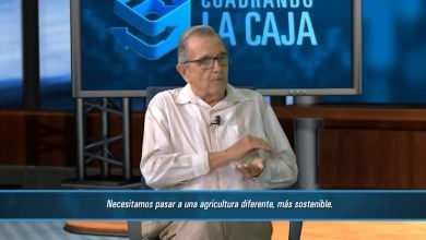 Dr. C. Roberto Caballero Grande, miembro del Comité Ejecutivo de la Asociación Cubana de Técnicos Agrícolas y Forestales. (Captura de pantalla © Cuadrando La Caja-YouTube)