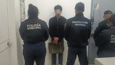 El joven terminó bajo la custodia de las autoridades migratorias de México. (Foto © Fiscalía General del Estado de Puebla)