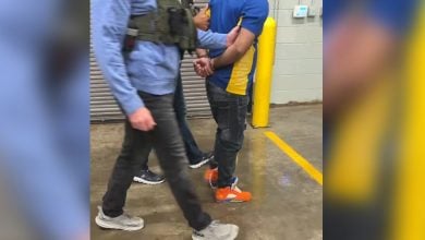 El cubano es acusado de varios delitos.(Captura de pantalla © DHSgov-Twitter)