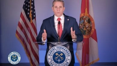 Dariel Fernández, recolector de impuestos del condado de Miami-Dade. (Captura de pantalla © Miami-Dade County Tax Collector Dariel Fernandez-YouTube)