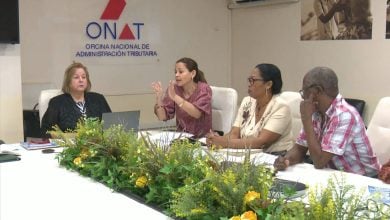 Oficina Nacional de Administración Tributaria de Cuba. (Captura de pantalla © Canal Caribe-YouTube)