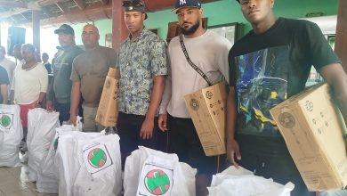 La cara de los jugadores lo dice todo. (Foto © La Tijera-Facebook)