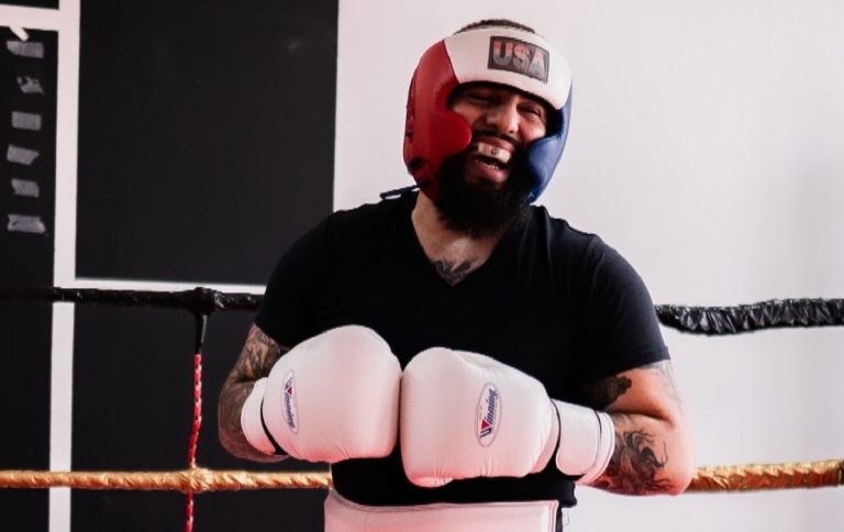 Boxeador desaparecido es hallado muerto: su auto cayó en un canal de Fort Lauderdale