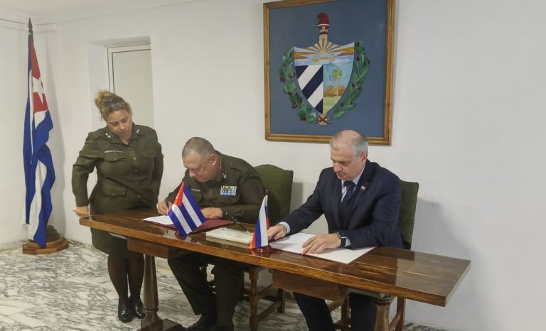 Rusia reitera su apoyo económico a Cuba pese a presión de Washington