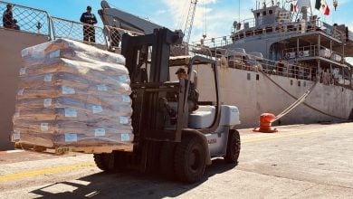 La ayuda fue transportada por u buque de la Armada de México. (Foto © SRE_mx-Twitter)