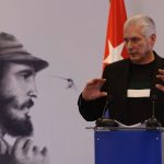 Miguel Díaz-Canel durante una conferencia. (Captura de pantalla © Presidencia Cuba-YouTube)