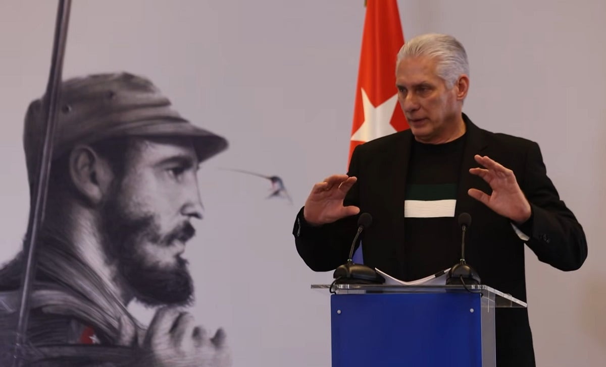 Miguel Díaz-Canel durante una conferencia. (Captura de pantalla © Presidencia Cuba-YouTube)