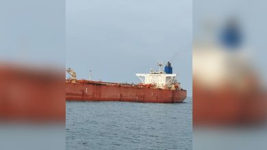 Imagen ilustrativa de un tanquero en el mar. (Captura de pantalla © yawar_vlogs-YouTube)