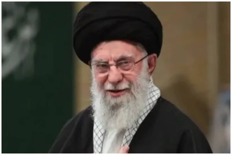 Irán confirma la muerte de Alí Jamenei y declara 40 días de luto nacional