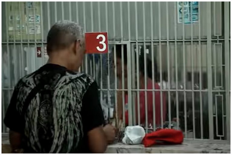 Bancos de Camagüey recortan sus horarios por apagones