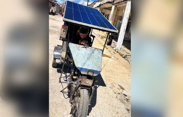 Bicitaxi solar: otra invención cubana nacida de la escasez
