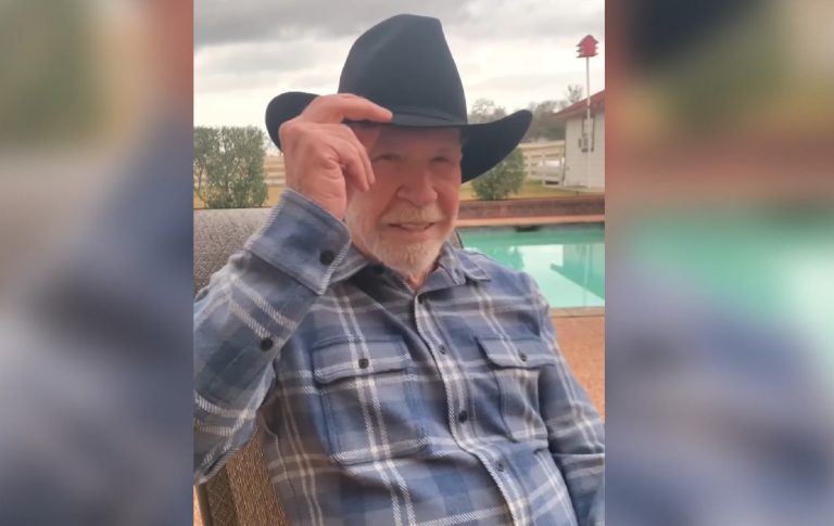 Fallece Chuck Norris, leyenda de las películas de acción y las artes marciales