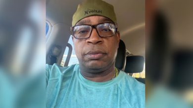 El momento quedó grabado en video. (Foto © Awo Omo Alara-Facebook)