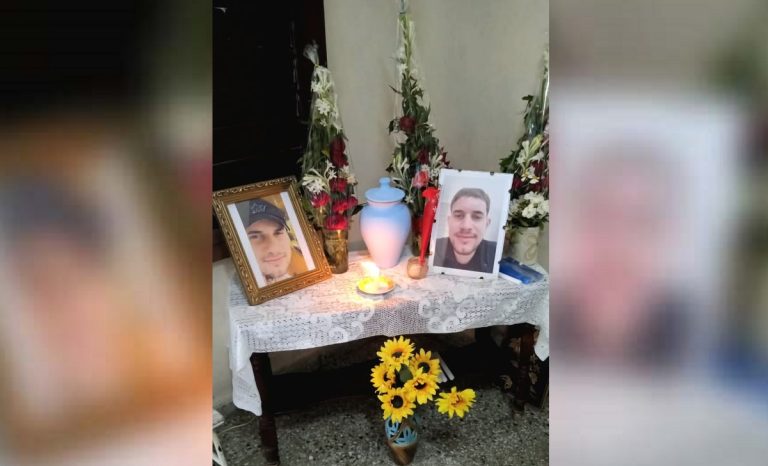 Tiroteo en lancha rápida: régimen crema sin permiso a uno de los fallecidos
