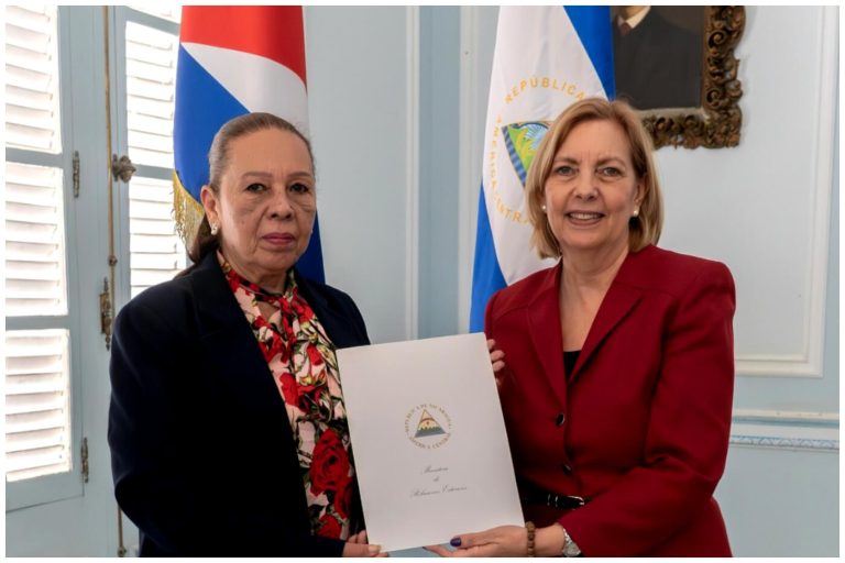 Nicaragua destituye a su embajadora en Cuba tras menos de 2 meses en el cargo
