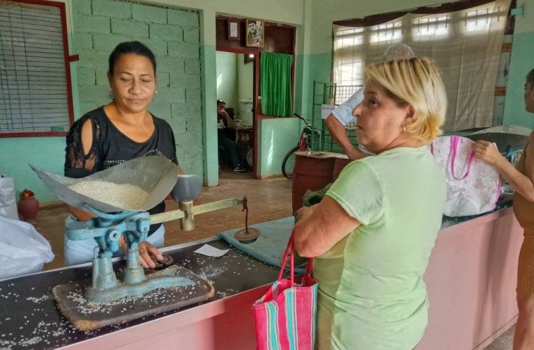 Mincin inicia reparto de alimentos donados que excluye a ciertas familias en Sancti Spíritus