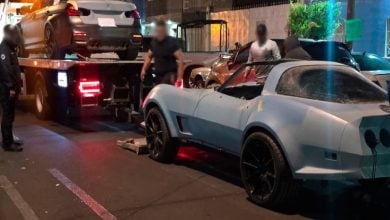 Algunos de los vehículos utilizados por la mencionada red criminal. (Foto © GabSeguridadMX-Twitter)