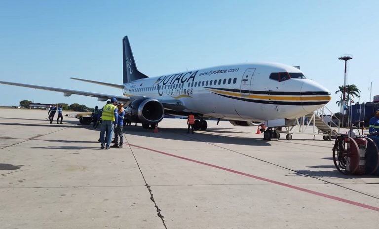 Inauguran nuevo vuelo de Rutaca Airlines entre Venezuela y Cuba
