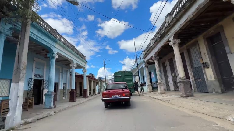 Hallan sin vida a un cubanoamericano en Güines tras ataque con arma blanca
