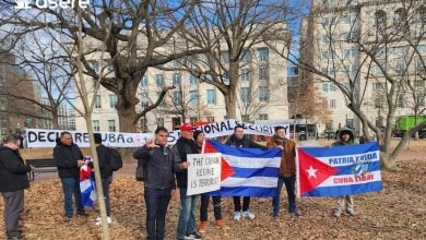 Imagen ilustrativa de una manifestación a favor de Cuba en EEUU. (Foto © Asere Noticias)