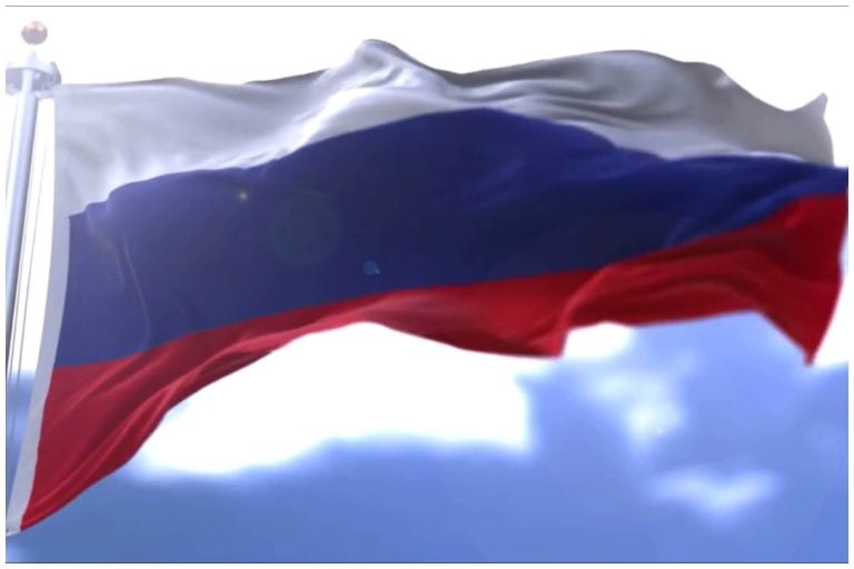 Cubanos denuncian red de abuso laboral en Rusia: nunca ven su salario