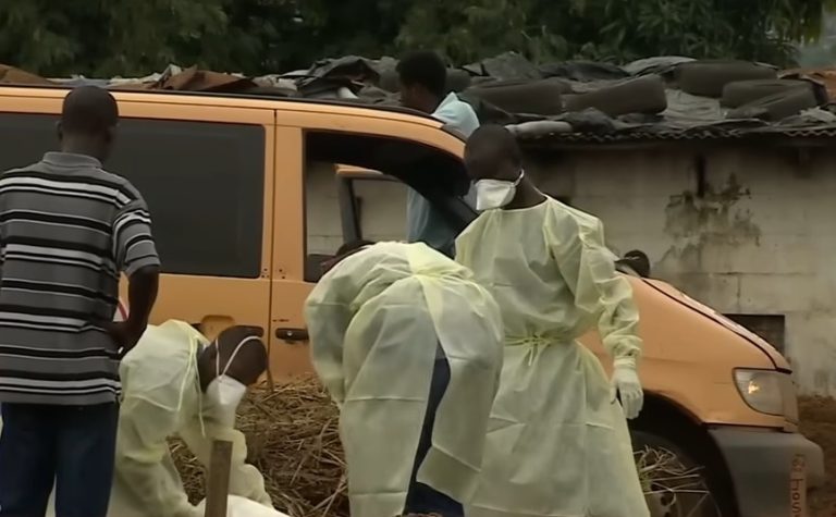 La OMS activa su máxima alerta por brote de ébola en el Congo y Uganda