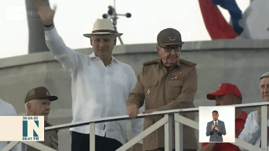 Raúl Castro es el símbolo que queda de la dictadura, y muchos especulaban que estaba muerto. (Captura de pantalla © Canal Caribe- YouTube)