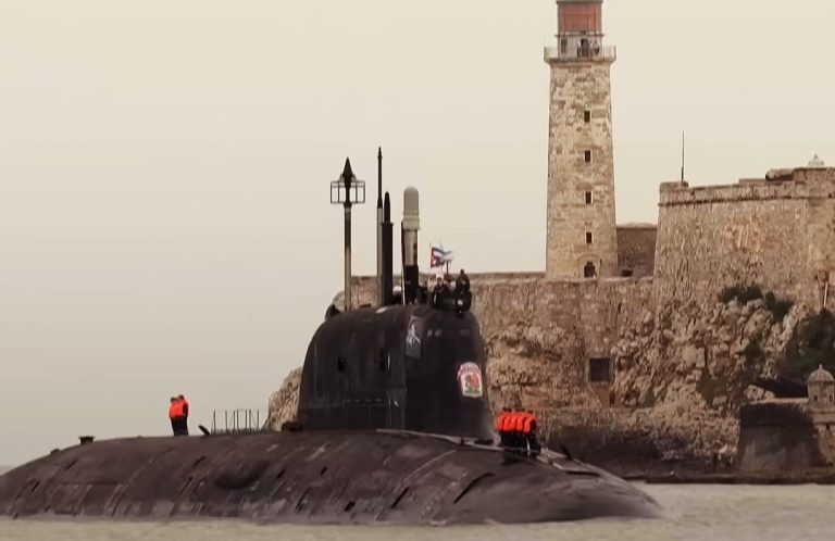 ¿Llegó un submarino nuclear ruso a Cuba? Embajada se pronuncia