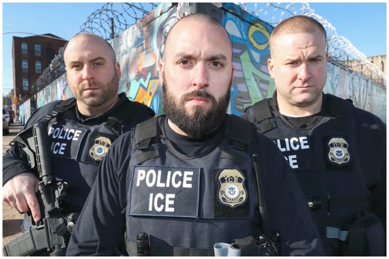 EEUU estrena sitio web para denunciar migrantes: “¡Deportémoslos a todos!”.