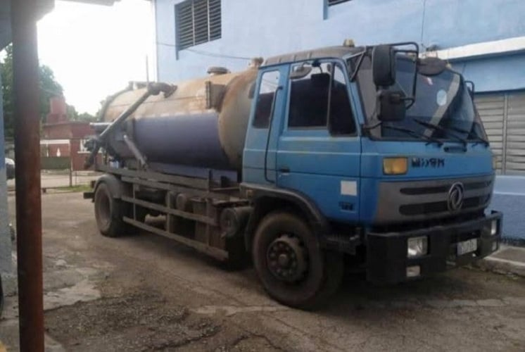 Camión de fosas lleno de fuel oil desata investigación por sabotaje en Ciego de Ávila